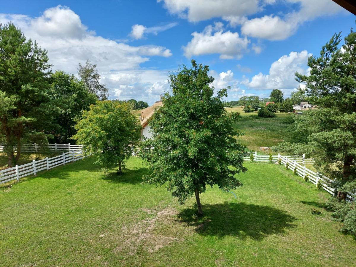 Villa Greyowka Dom Kryty Strzecha W Gardna Park Czysta Esterno foto