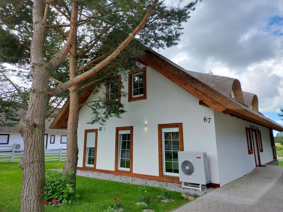Villa Greyowka Dom Kryty Strzecha W Gardna Park Czysta Esterno foto
