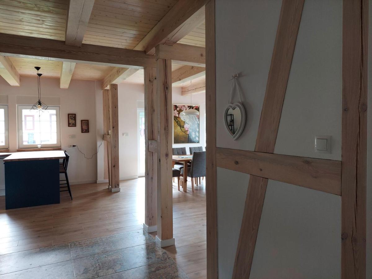 Villa Greyowka Dom Kryty Strzecha W Gardna Park Czysta Esterno foto